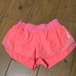 Lululemon hotty hot short